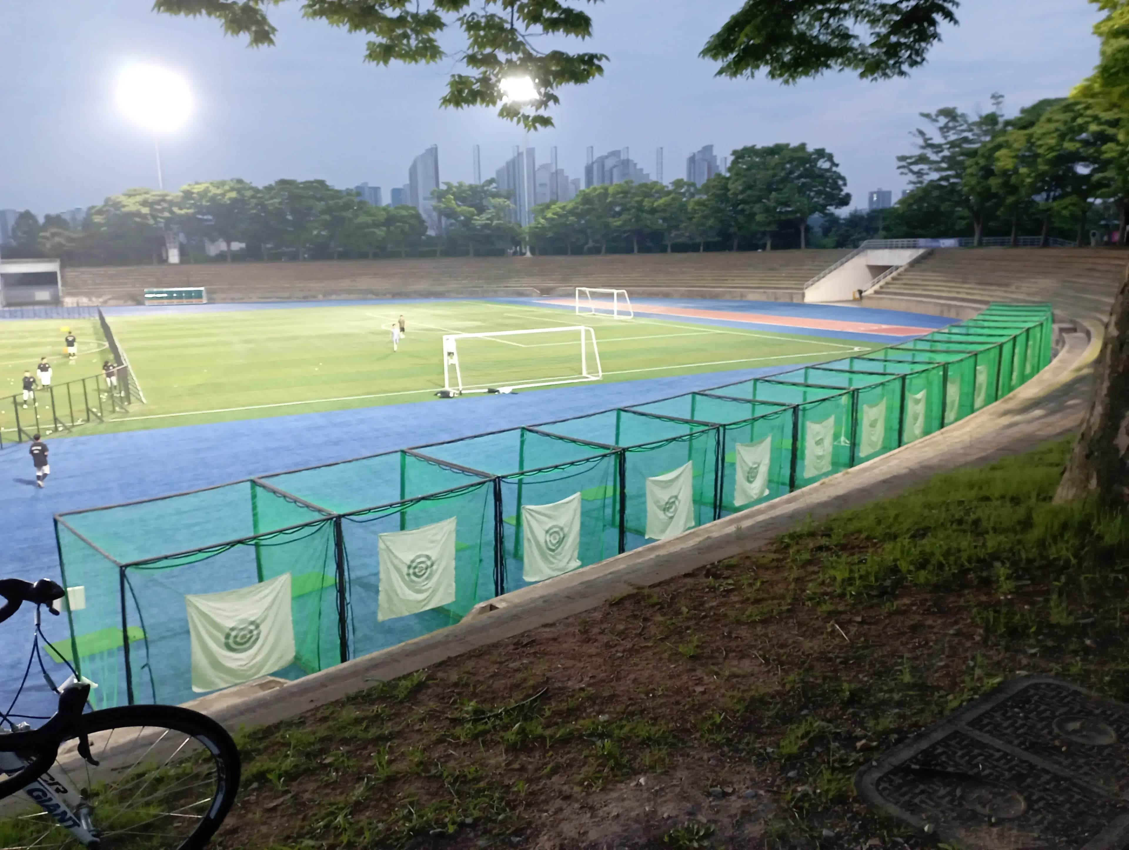 상세