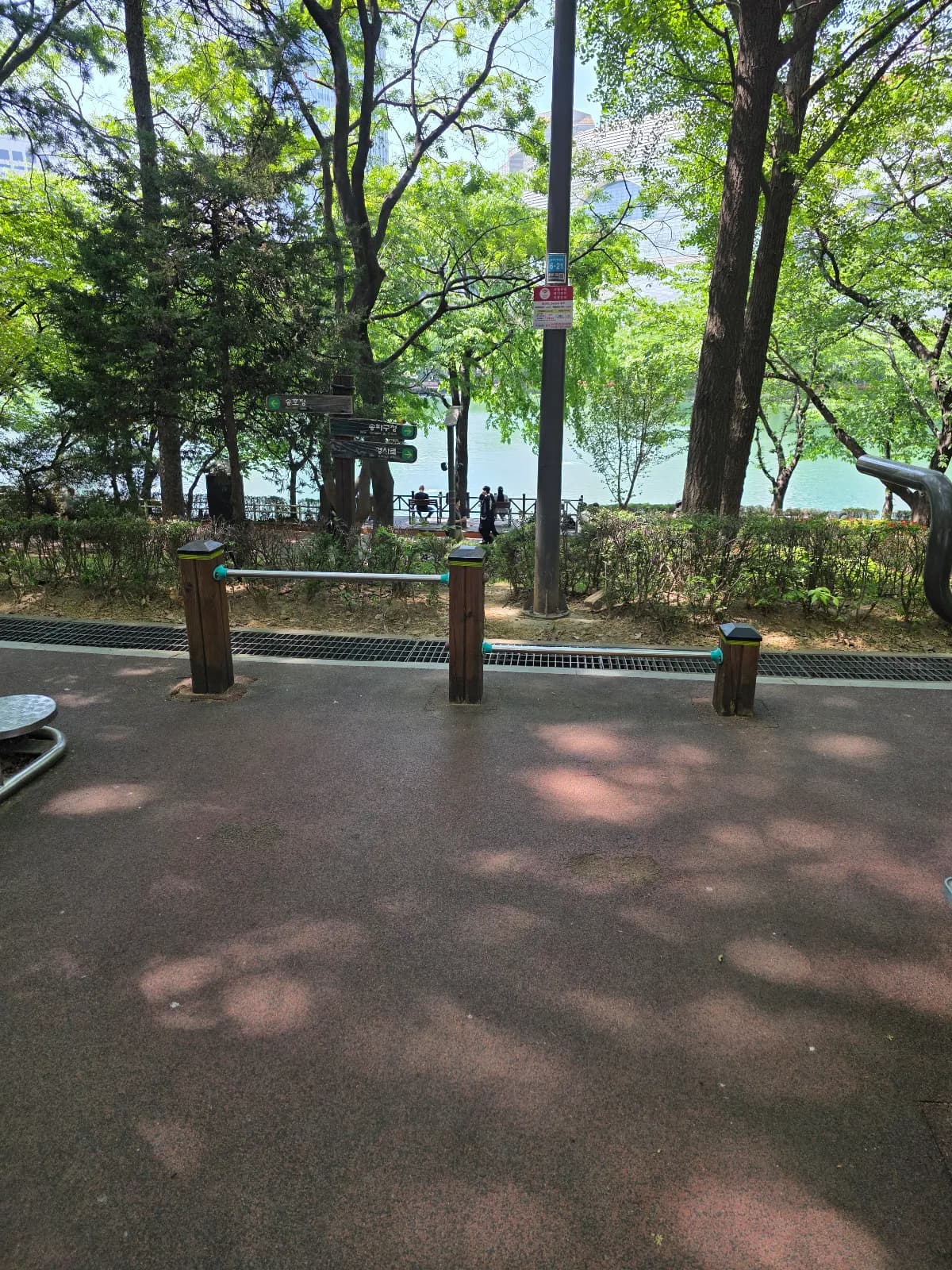 상세