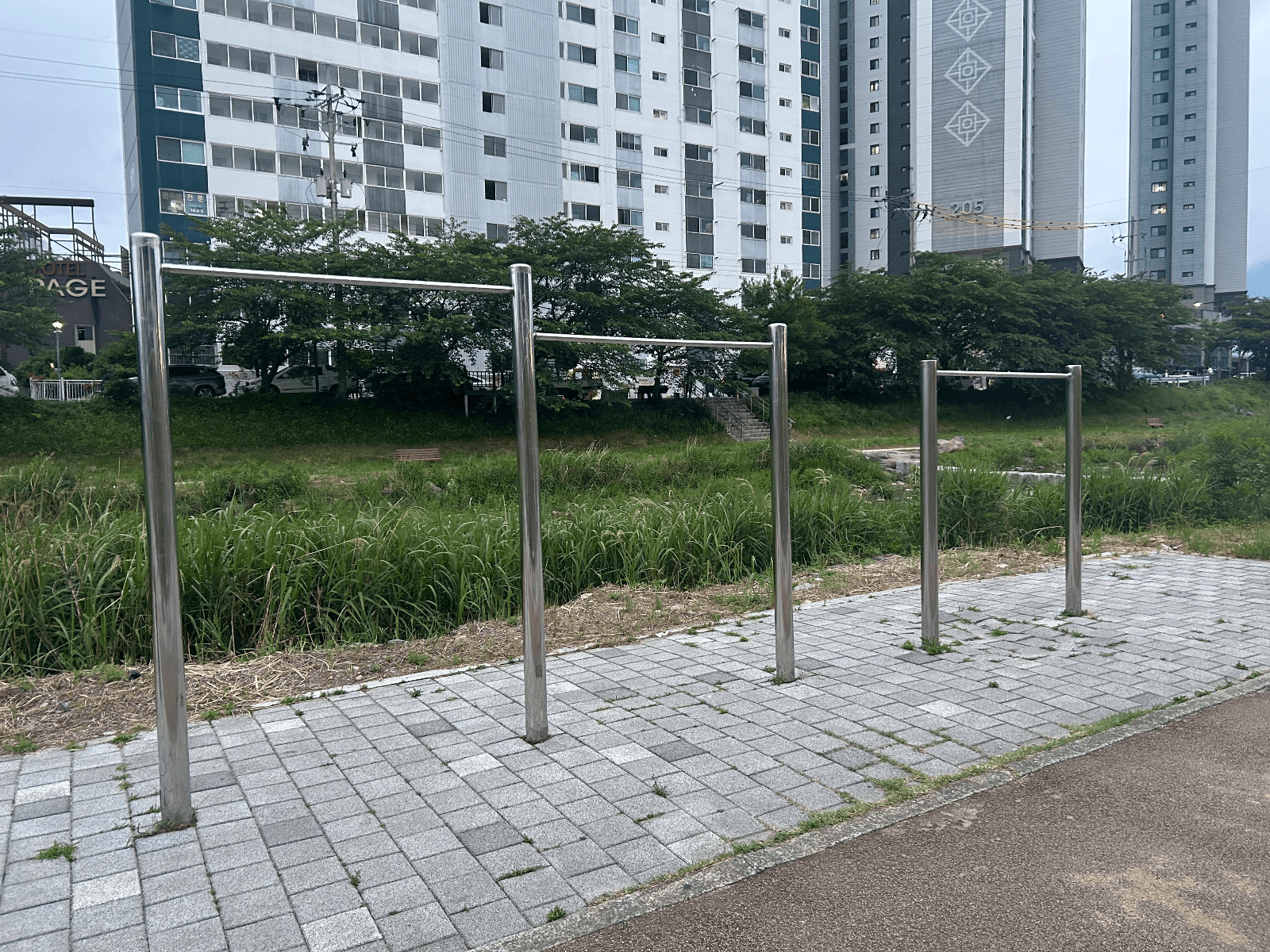 상세