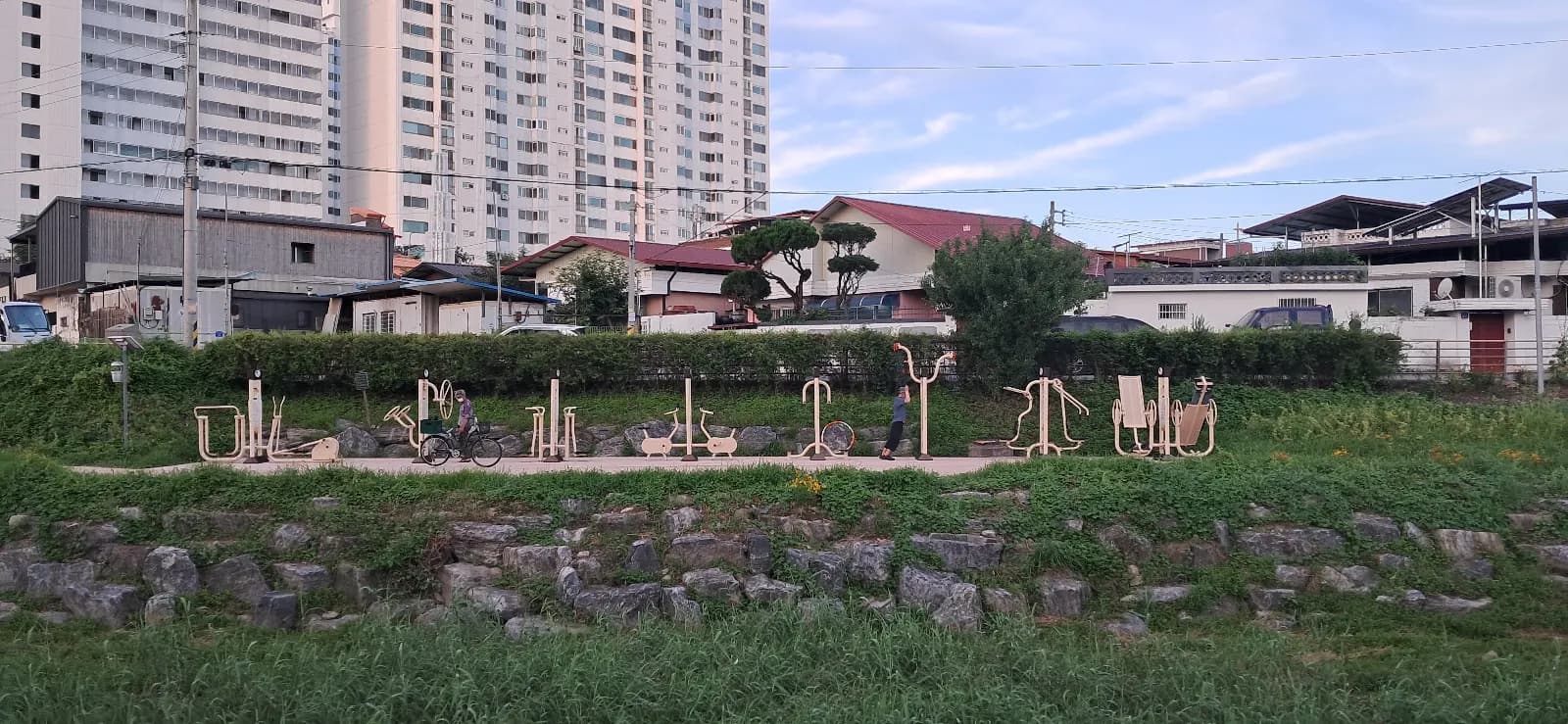 상세