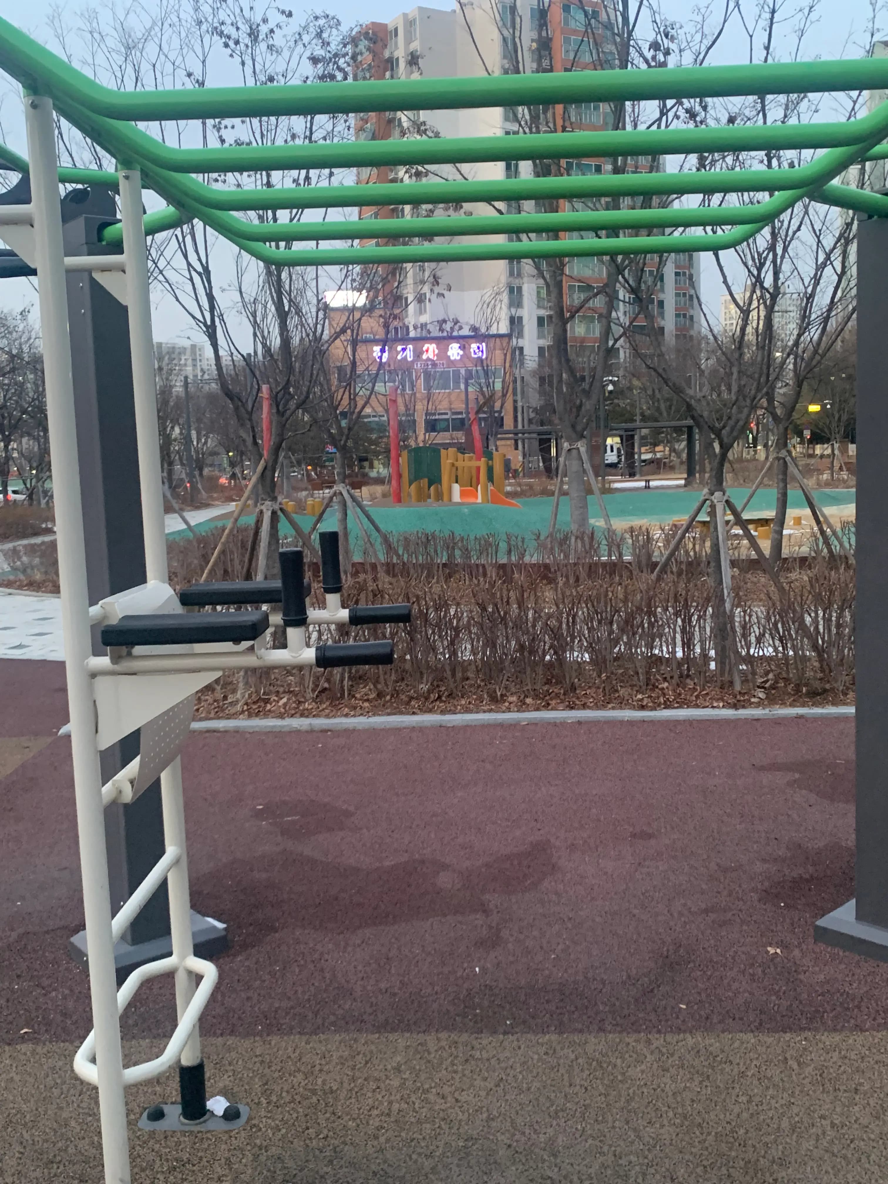 상세