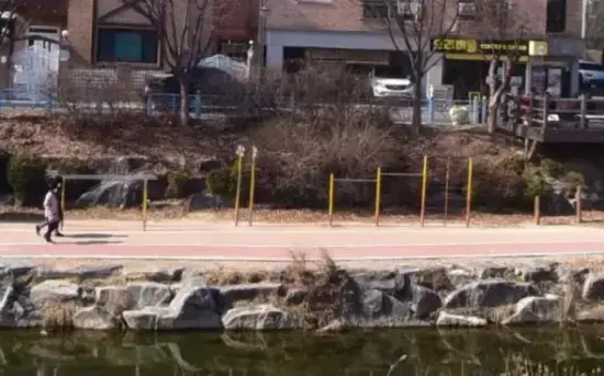 상세