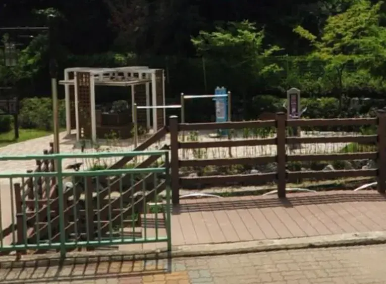 상세